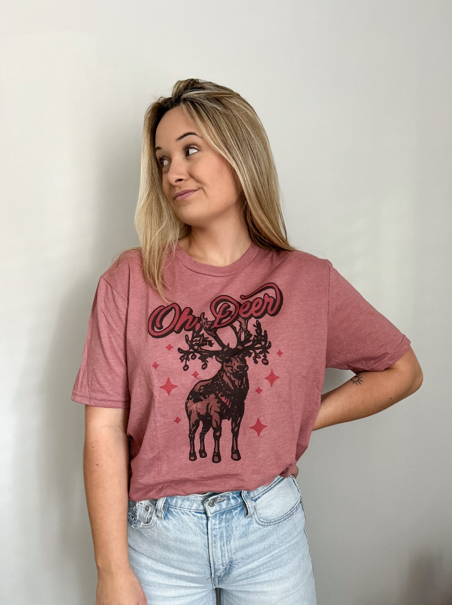 Oh Deer Holiday Tee